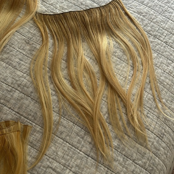 Covet and Mane Hand-Tied Human Hair Extensions - Picture 4 of 7